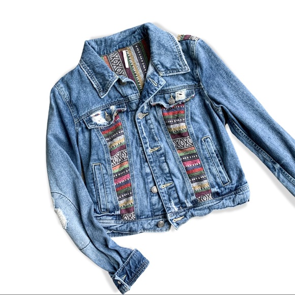 Free People Jackets & Blazers - Free People Baja Aztec distressed Jean jacket size 4